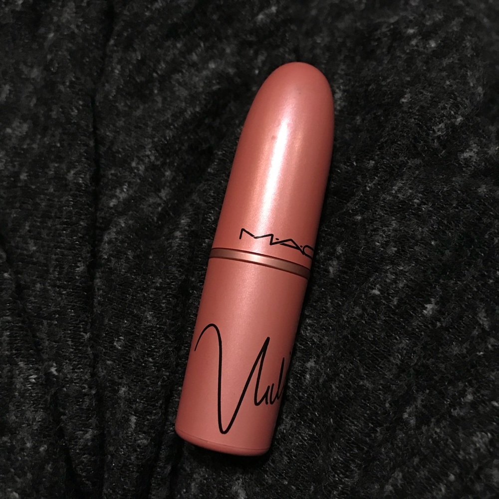 Mac Cosmetics Lipstick